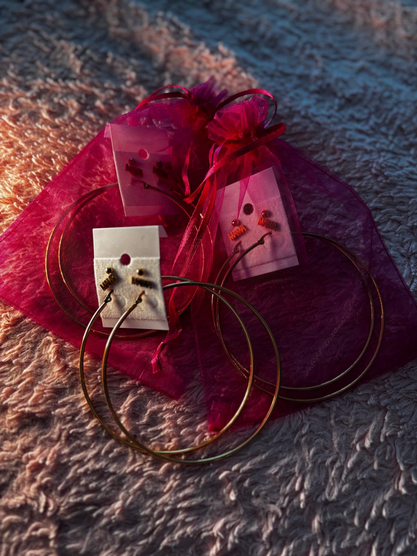 Mama earring set